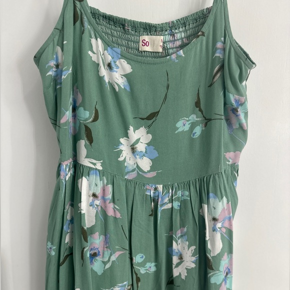 SO mint floral sundress - Picture 3 of 4